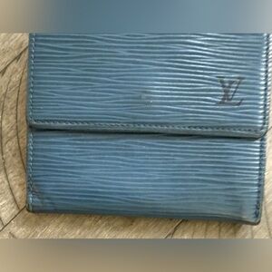 Louis Vuitton Textured Blue Wallet